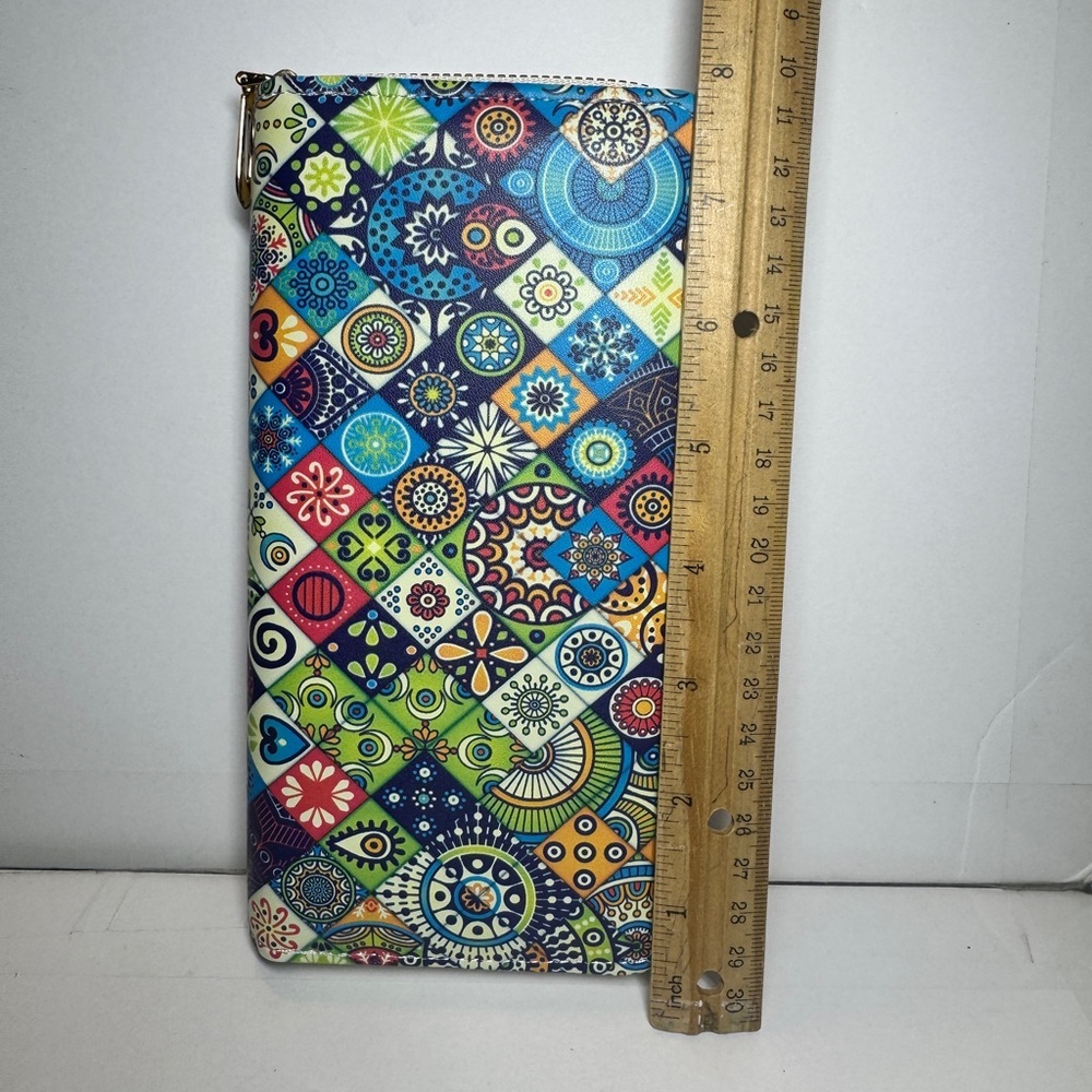 Multicolor Geometric Pattern Wallet - image 3